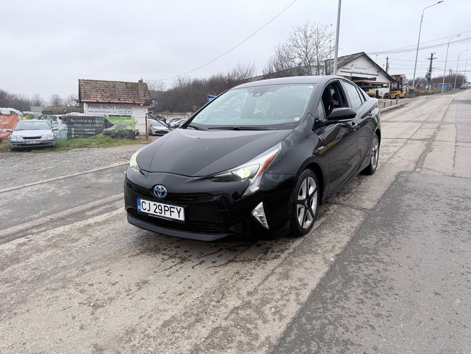Toyota Prius Carte service , posibilitate achiziție cash sau rate
