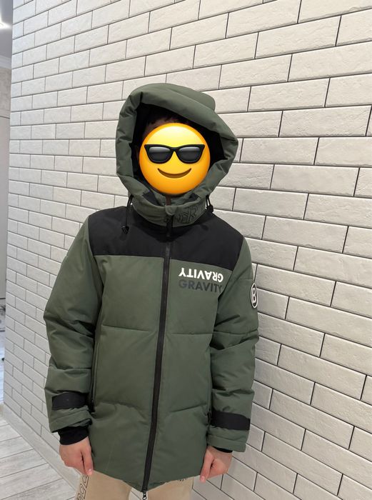 Продам куртку на мальчика