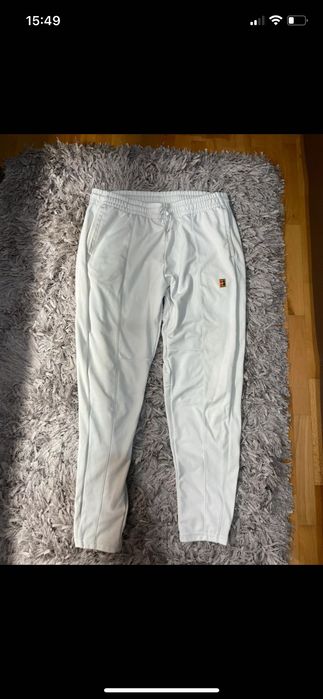 Vand loturi de haine nike / jordan / adidas etc