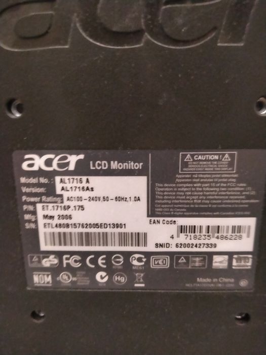 Продам мониторы 2 шт