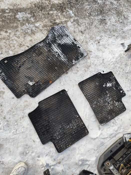 Стекло ручки печка  торпедо коврики бмв е36