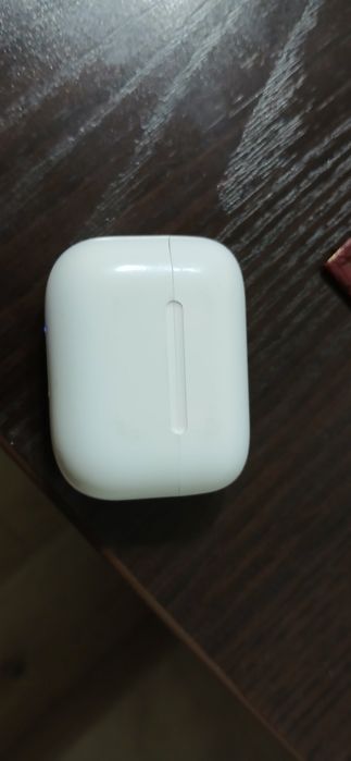 ПРОДАМ наушник TWS без проводнойй