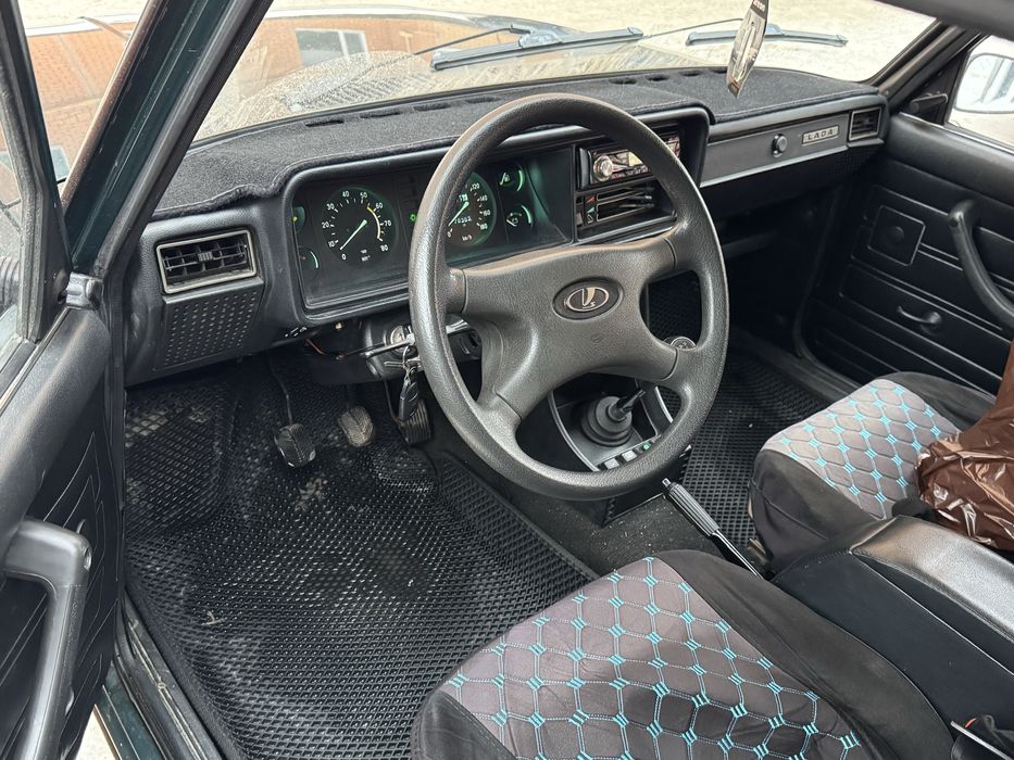 Ваз            2107