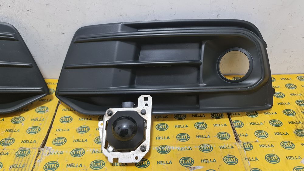Senzor radar distronic acc grila Audi Q5 FY 80A 80A907561 80A907541