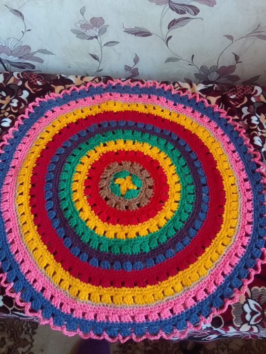 Коврики вязанные