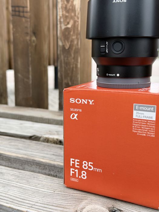 Обьектив Sony fe 85 mm f1.8