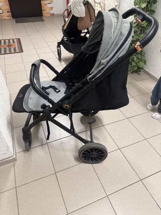 Продам коляску ining babu
