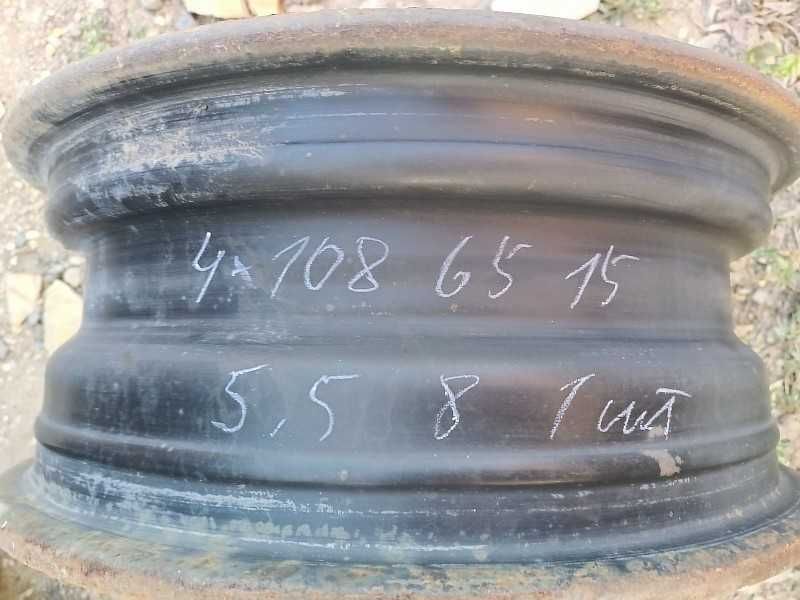 Продам ОДИН оригинальный металлический диск на Пежо