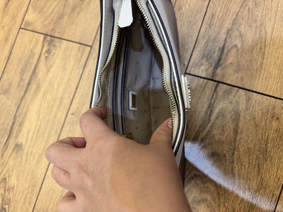 Продам сумку Guess оригинал!!!