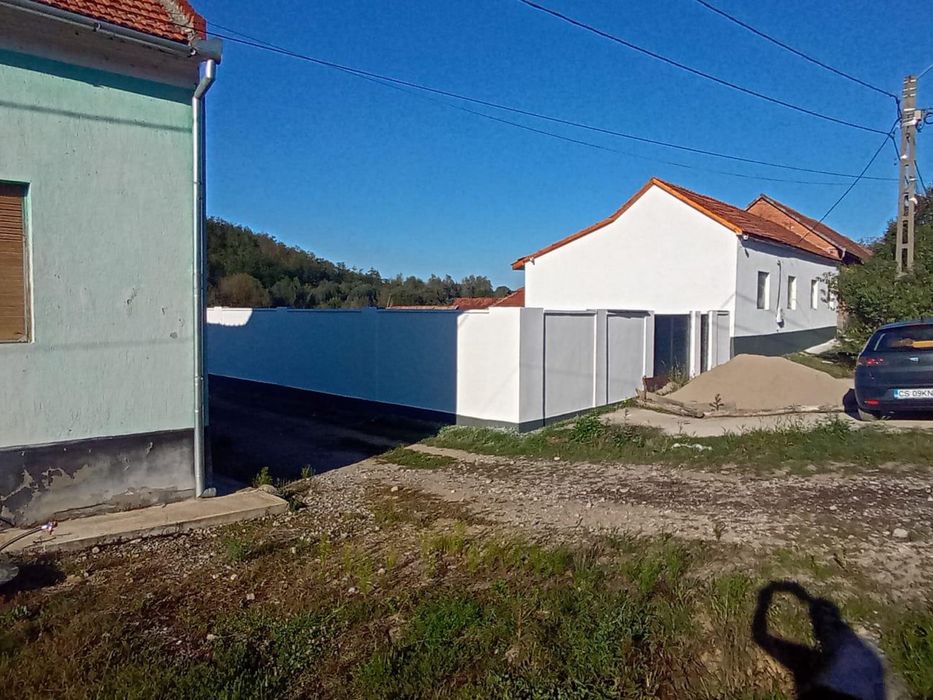 Casă 200 MP + 2.977 MP Teren |ntravilan