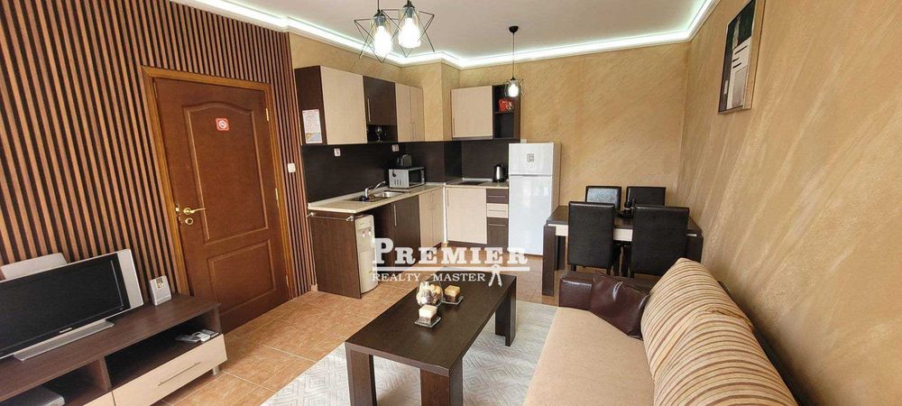 Продава се Двустаен апартамент в к.к. Слънчев бряг - 61 кв.м за 1378 €/кв.м - Снимка #14