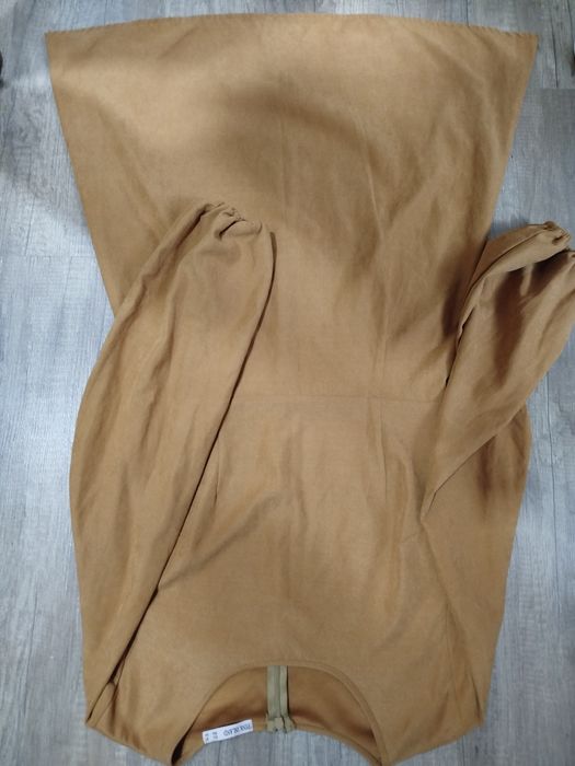 Платье размер s.б.у один раз