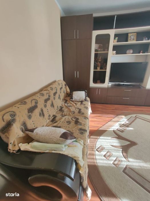 Apartament 3 camere, Târgoviște, Micro 4
