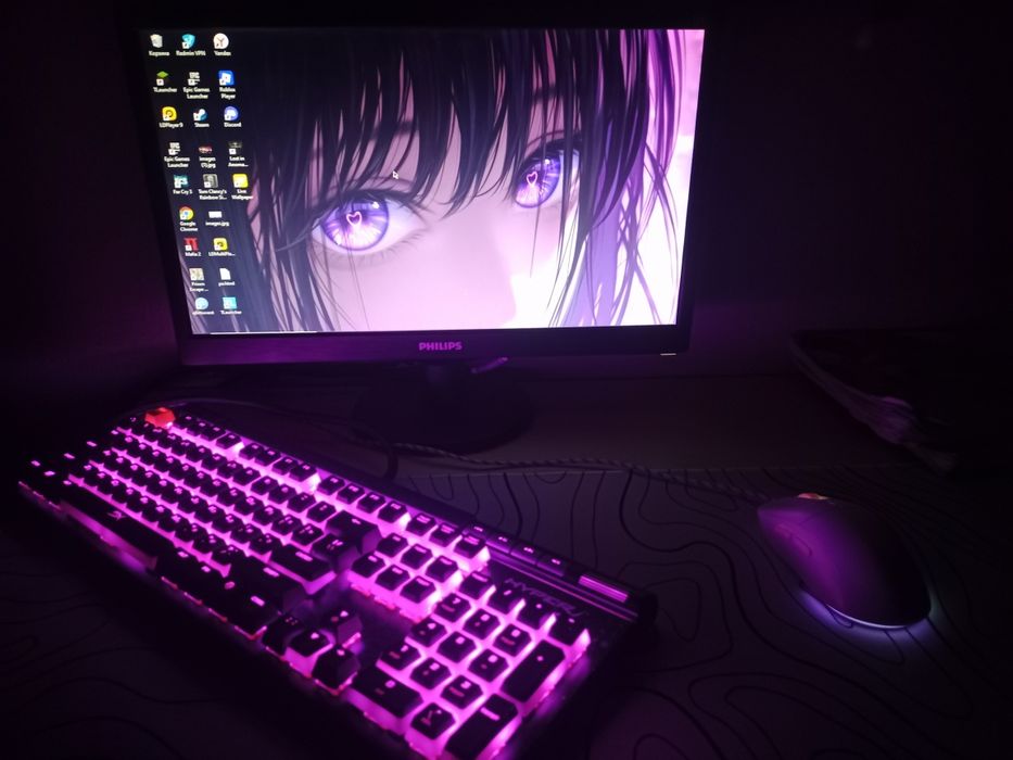 Компютер хороший