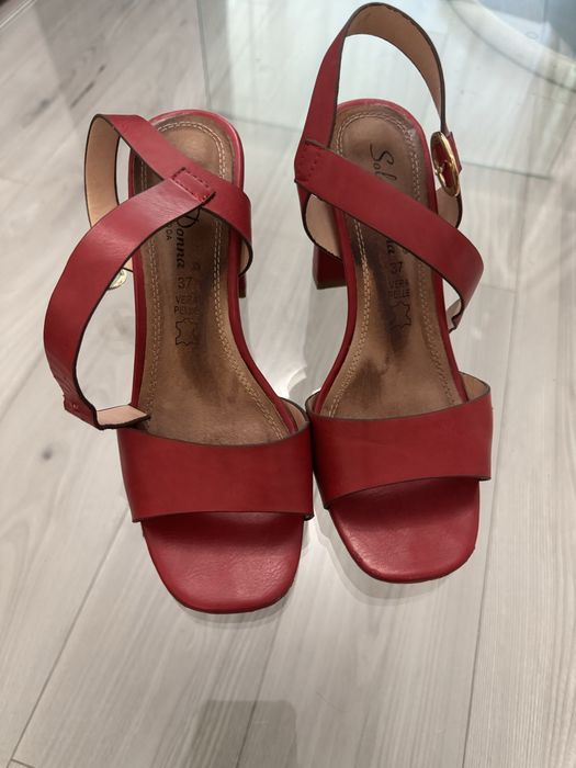 Sandale din piele 37