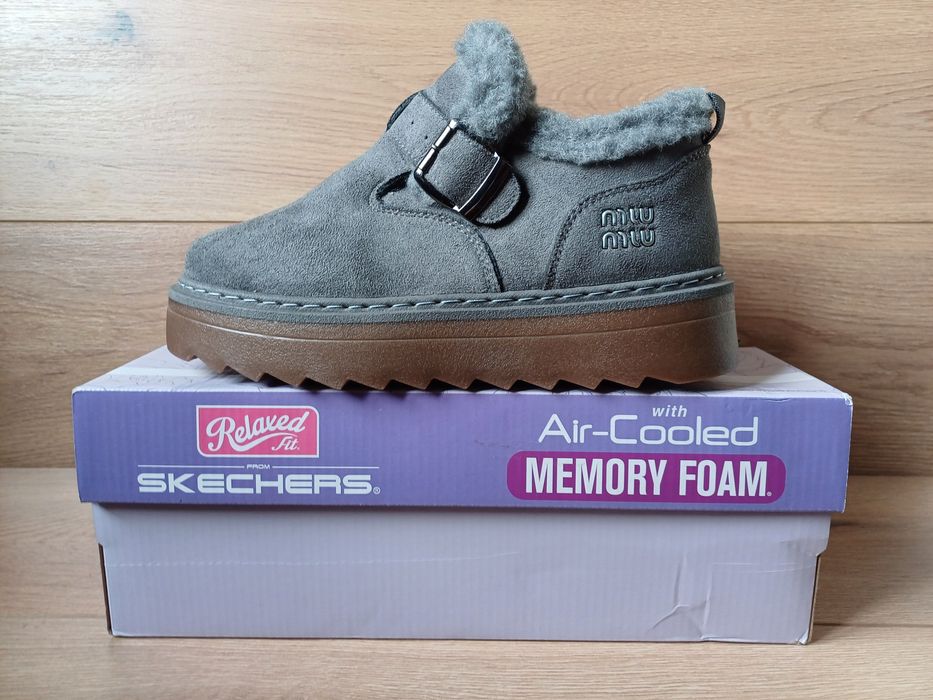 Ботинки Miu miu   новые 38 размер