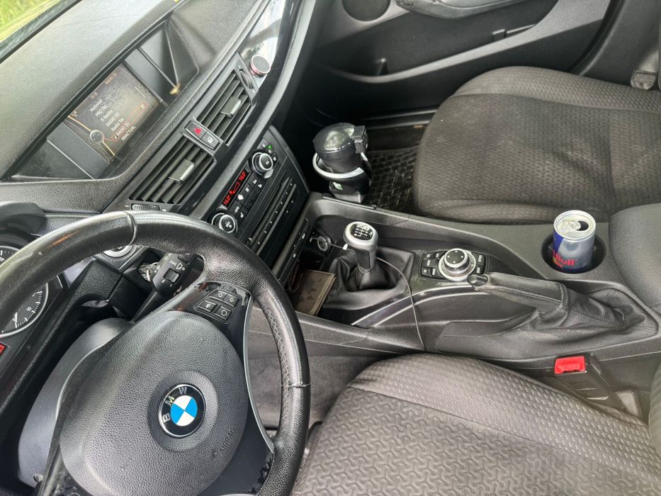 Bmw x1-2.0 diesel - manual  foarte bine intretinuta