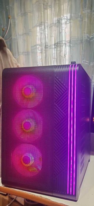 Супер Гейм PC Ryzen 5 9600X/32Gb/1TB SSD/RTX 3080 10Gb/WiFi&BT/Гаранци