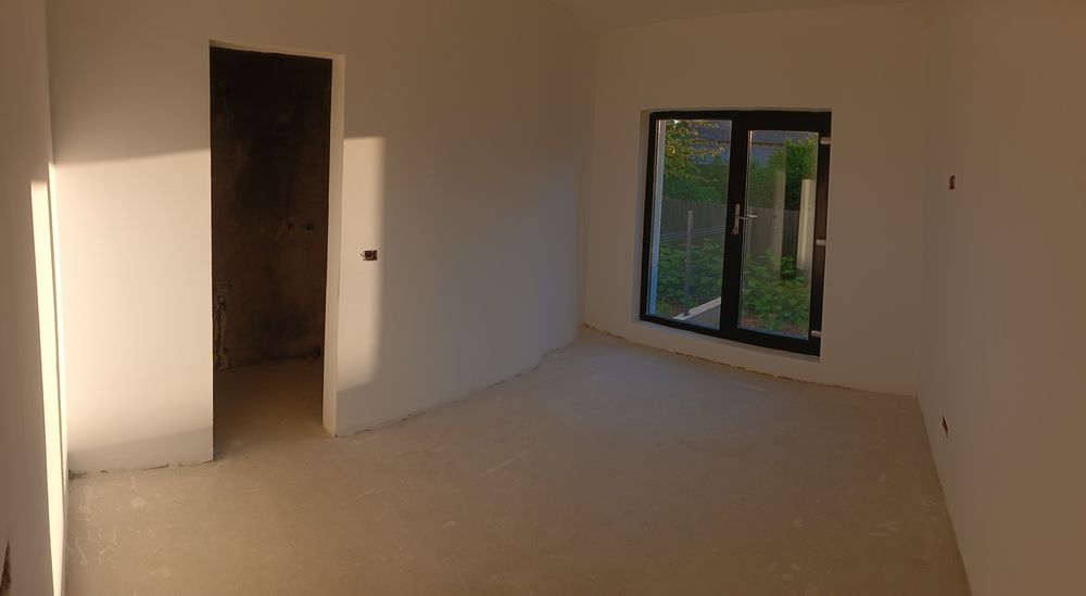 Apartament nou 3 camere 80mp curte proprie 98 m