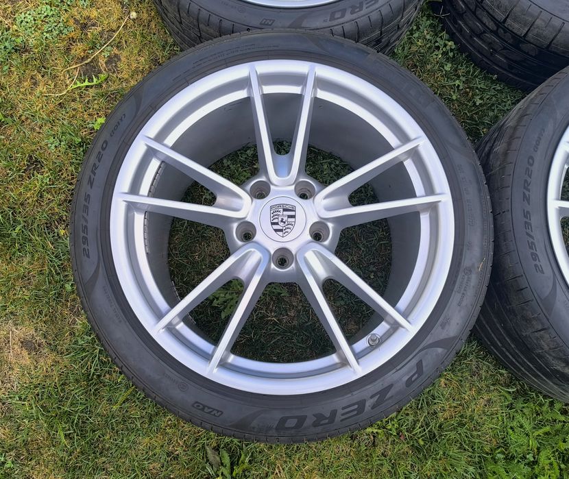 Porsche 911 992.1 Спорт пакет 19 и 20 цола