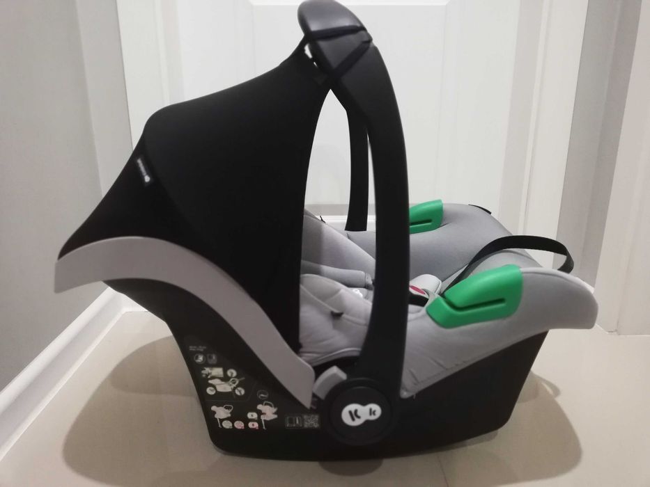 НОВ Кош за кола Kinderkraft + адаптори