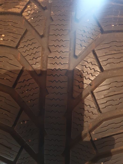 Cauciucuri de iarna 235/60 r17