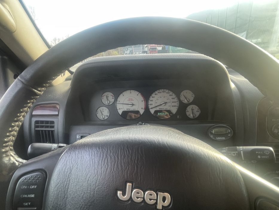 Vand Jeep Grand Cherockee