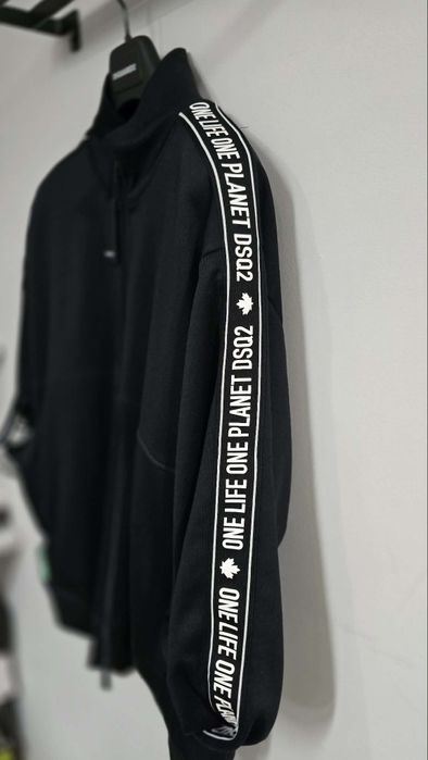 Суичър Dsquared2