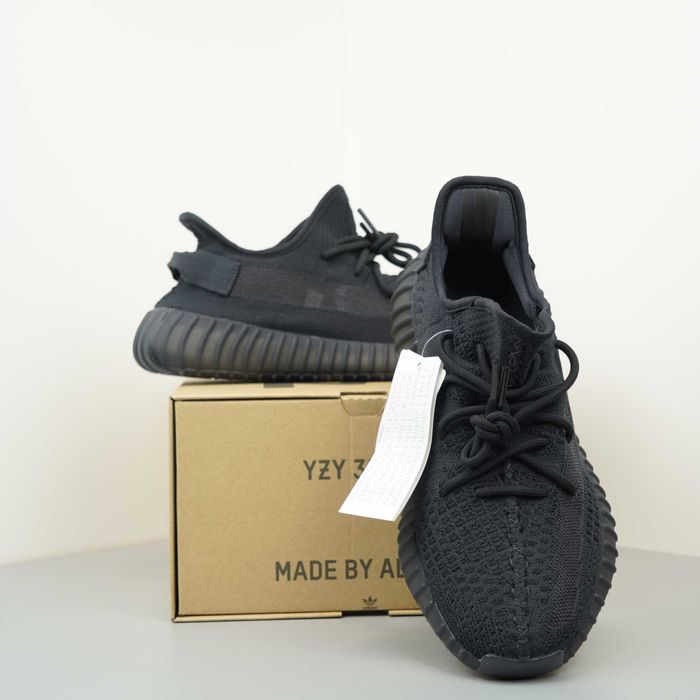 adidas Yeezy Boost 350 V2 Onyx Marime 40