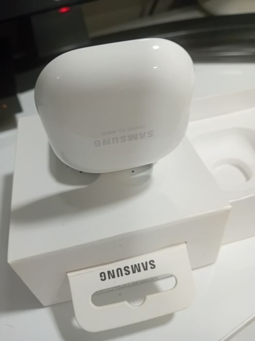 Слушалки samsung galaxy buds live