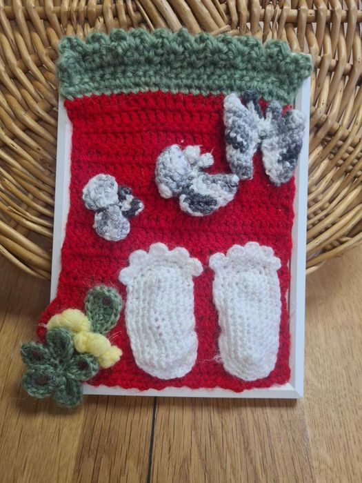 Дървена кутийка с плетиво - ръчна изработка .