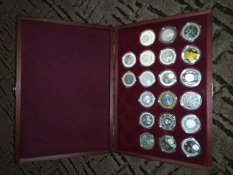 Монеты серебренные