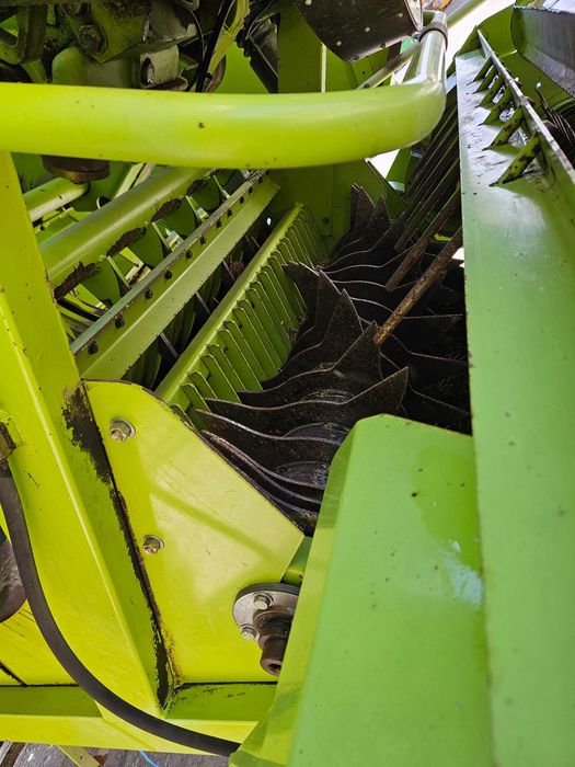 De vanzare presa de balotat Claas Quadrant 2200 — poza 6