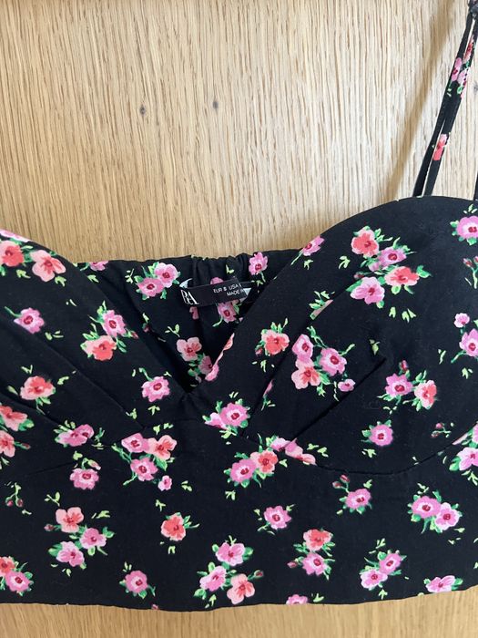 Черно и розово бюстие от  Zara
