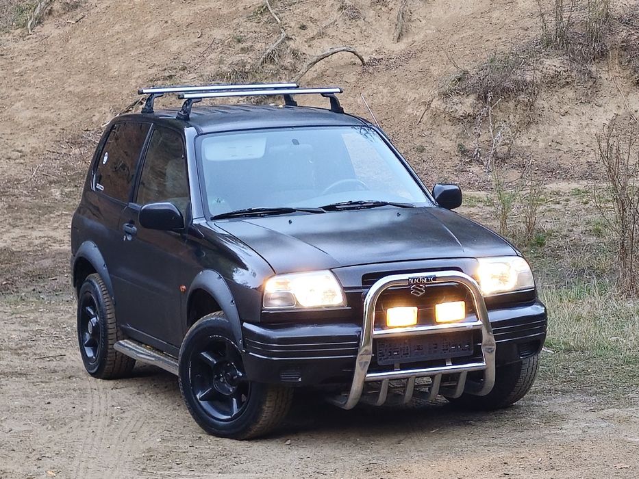 Suzuki Grand Vitara "2.0 Benzină/Climă 4x4