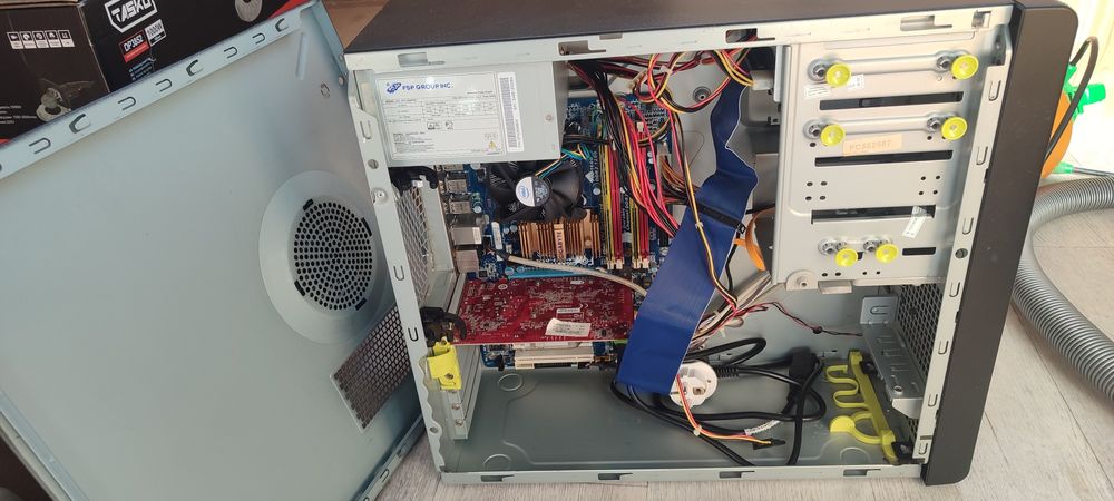 Системный блок на разбор