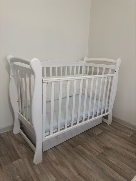 Продам детскую кроватку, самовывоз