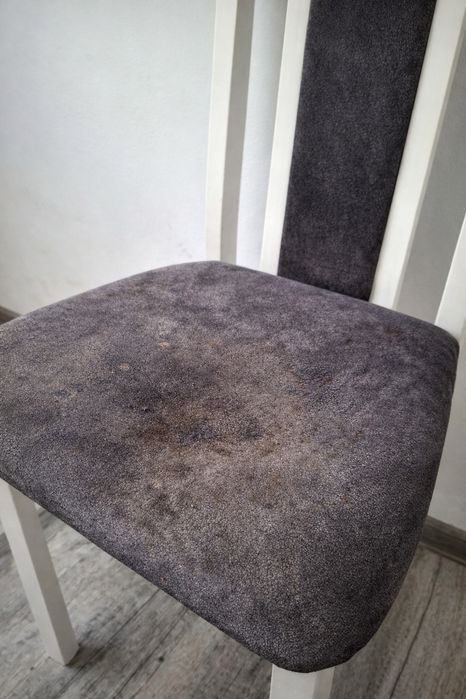 Curățare profesională canapele, saltele și interior auto