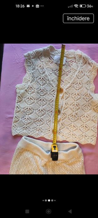 Vând compleu Zara ,in stare foarte buna , pentru fete