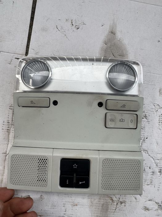 Plafoniera butoane plafon becuri vw passat b7 b6