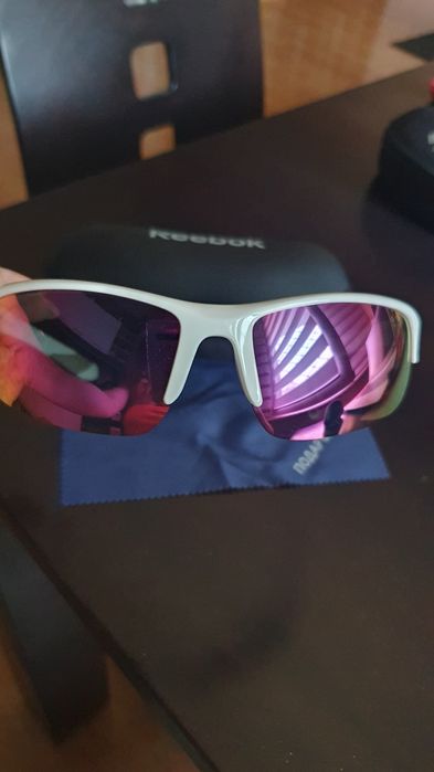 Оригинални слънчеви очила Reebok