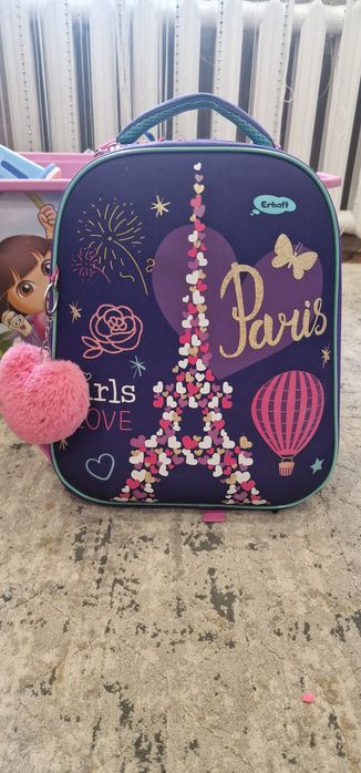 Портфель для девочки