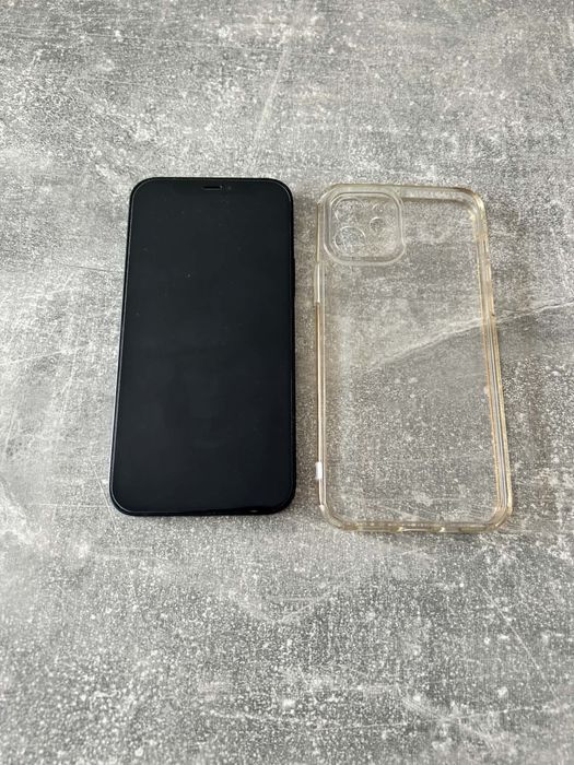 Iphone 12 87% baterie