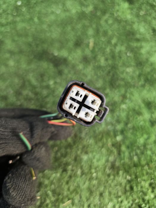 Фишка бензостанции Мазда 6 Mazda