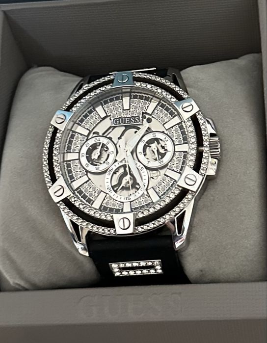 Мъжки часовник GUESS