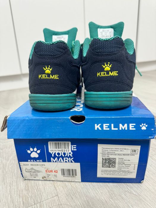 Продам футзалки Kelme