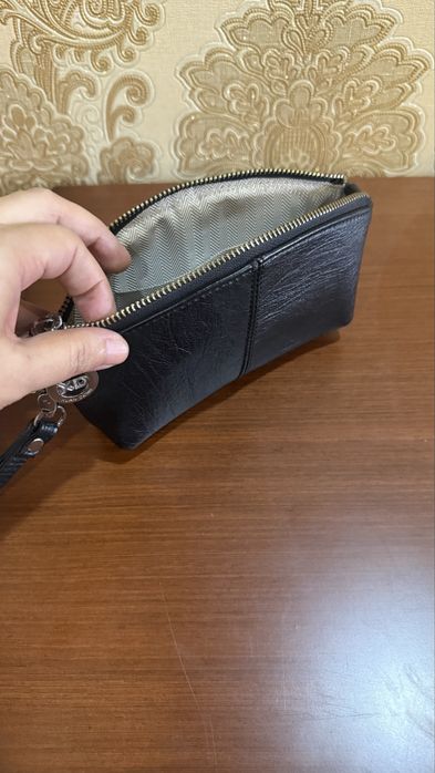 Кошелёк клатч сотилади