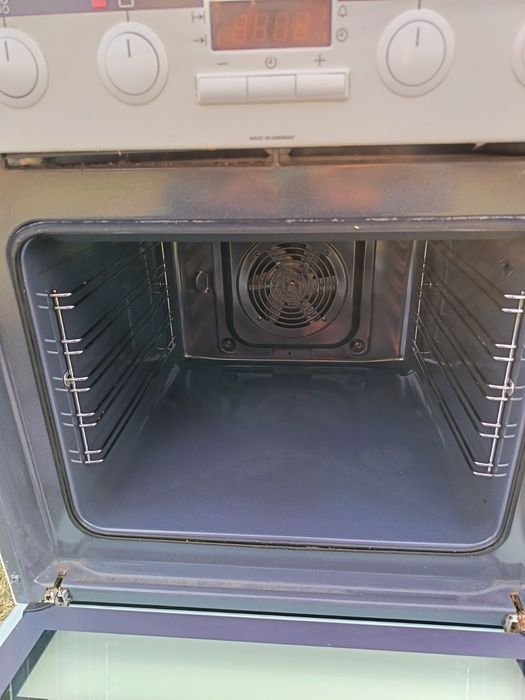 Свободно стояща печка АЕГ