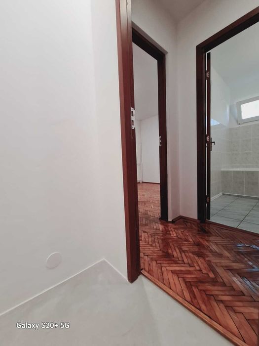 Apartament 2 camere, semidecomandat, Brazda lui Novac