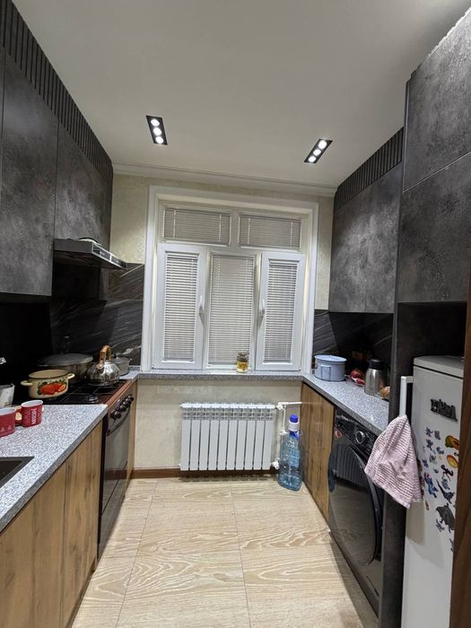 Срочно продаётся Чиланзар 1 ком. 37кв.м